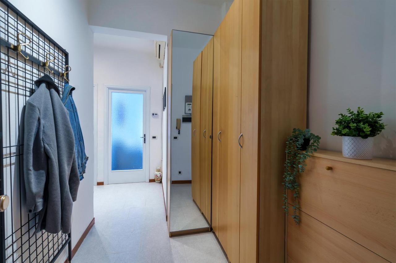 Ospedali E Universita - Policlinico San Matteo A 300M - Parcheggio Gratis ปาเวีย ภายนอก รูปภาพ